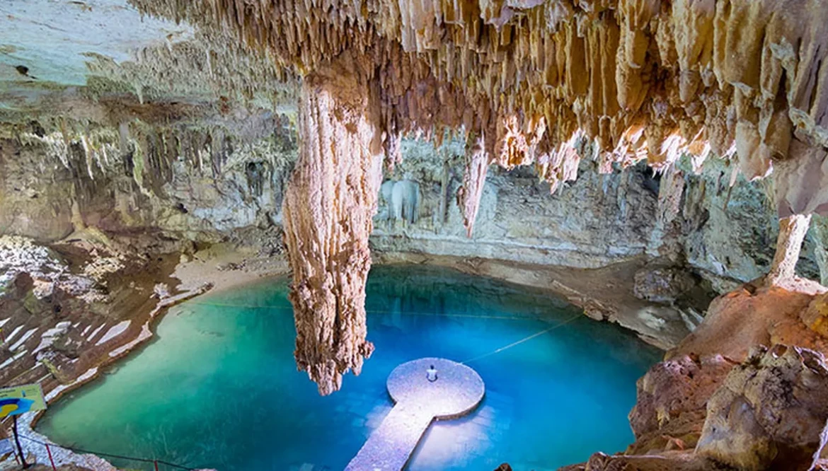 Descubriendo los Cenotes: Una Aventura Natural